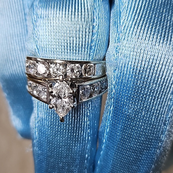 Ladies marquee and round brilliant diamond wedding set in 14kt white gold - Picture 5 of 8